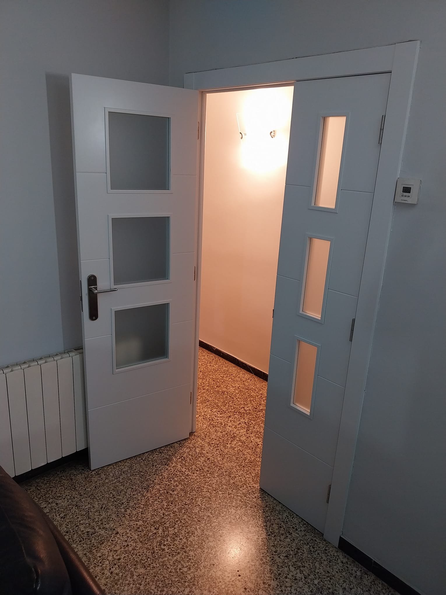 Puertas de paso blancas con cristal